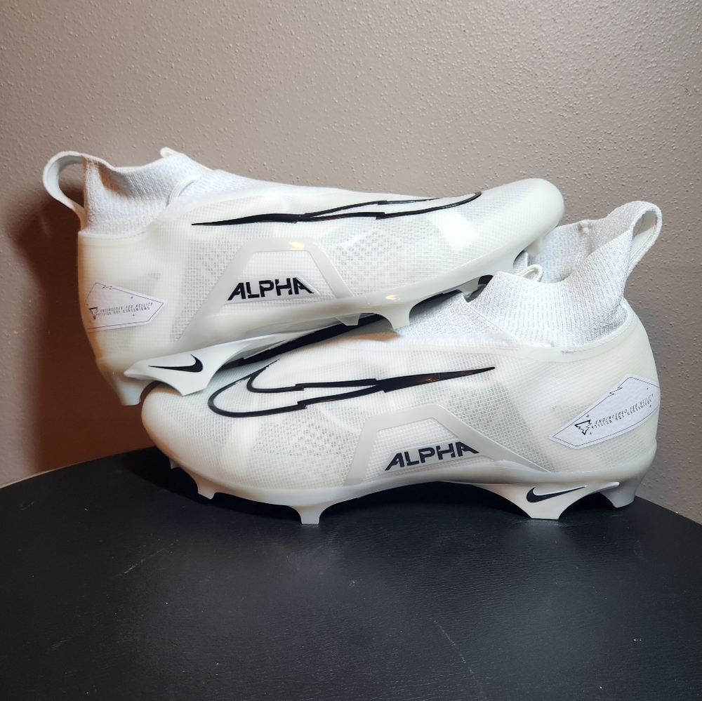 Nike Alpha Menace Elite 3 Football Cleats Sz 15 New White/Pure Platinum